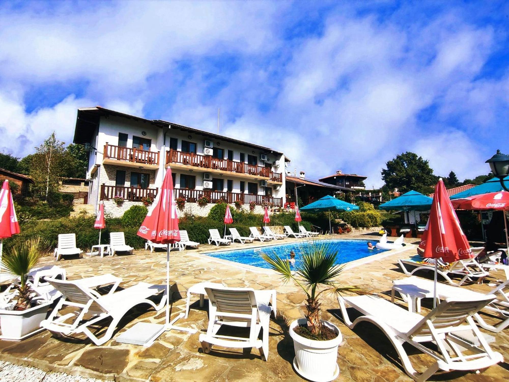 Family Complex Krisbo Ξενοδοχείο Donkovtsi Εξωτερικό φωτογραφία