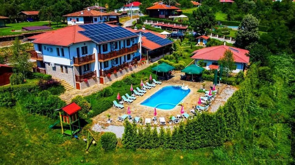 Family Complex Krisbo Ξενοδοχείο Donkovtsi Εξωτερικό φωτογραφία
