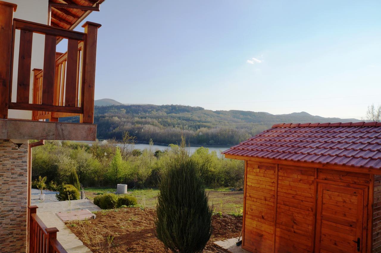 Family Complex Krisbo Ξενοδοχείο Donkovtsi Εξωτερικό φωτογραφία