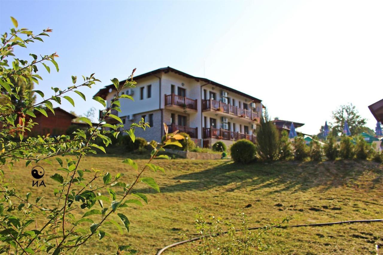 Family Complex Krisbo Ξενοδοχείο Donkovtsi Εξωτερικό φωτογραφία